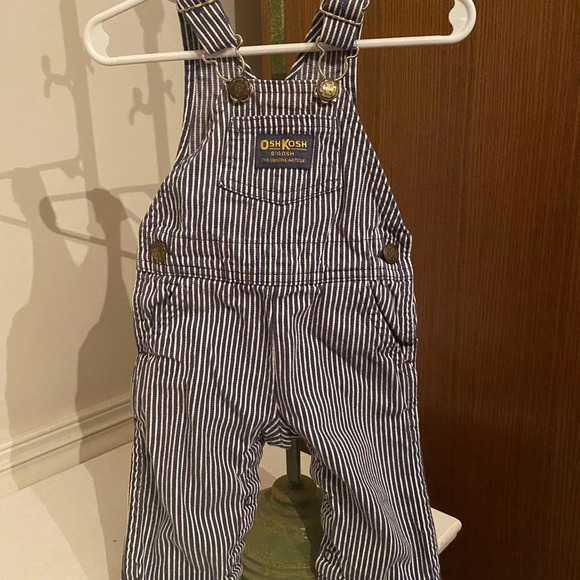 Vintage Oshkosh B’Gosh Conductor Overalls - Size 3/6 Months - Picture 2 of 9